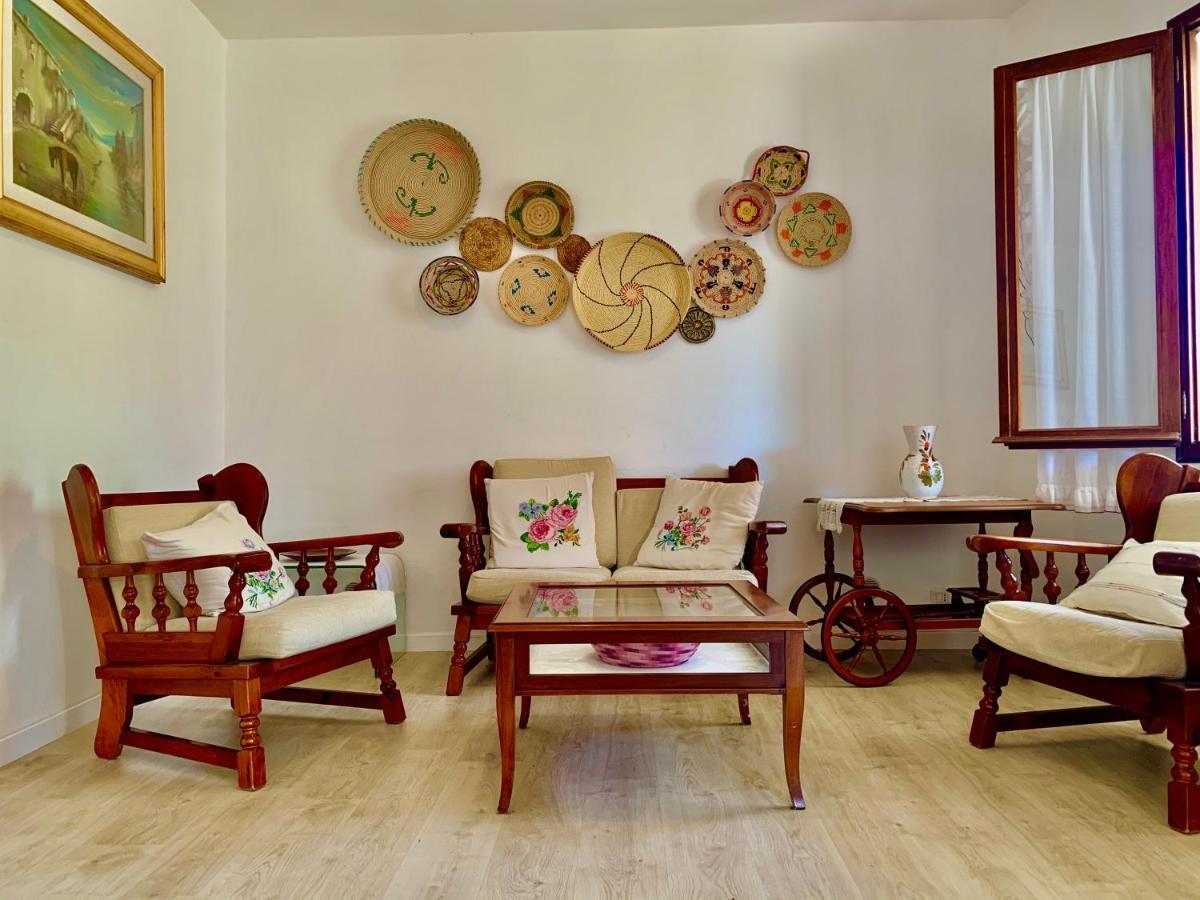 Porto Columbu - Perd'E Sali Casa Vacanze 'Sa Corbula' מראה חיצוני תמונה